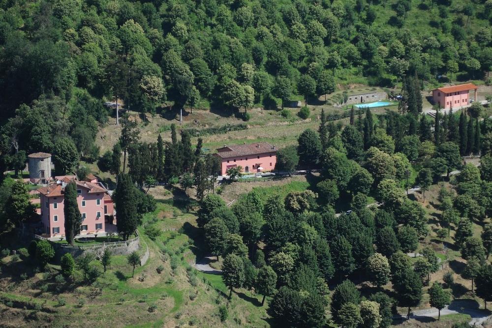 Agriturismo La Torre باني دي لوكا المظهر الخارجي الصورة