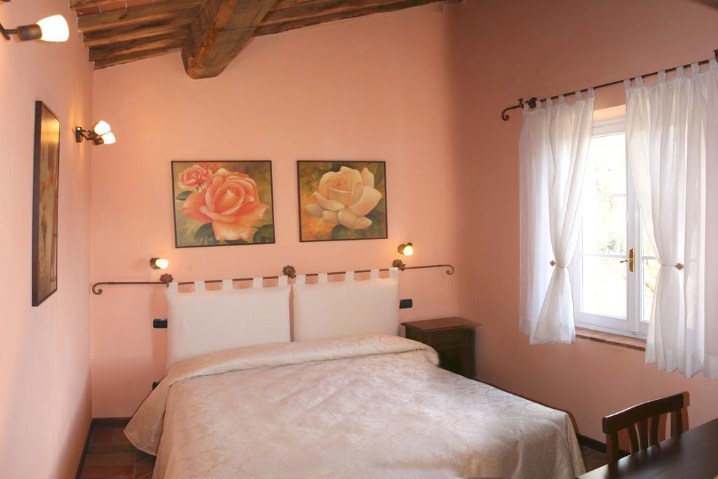 Agriturismo La Torre باني دي لوكا المظهر الخارجي الصورة