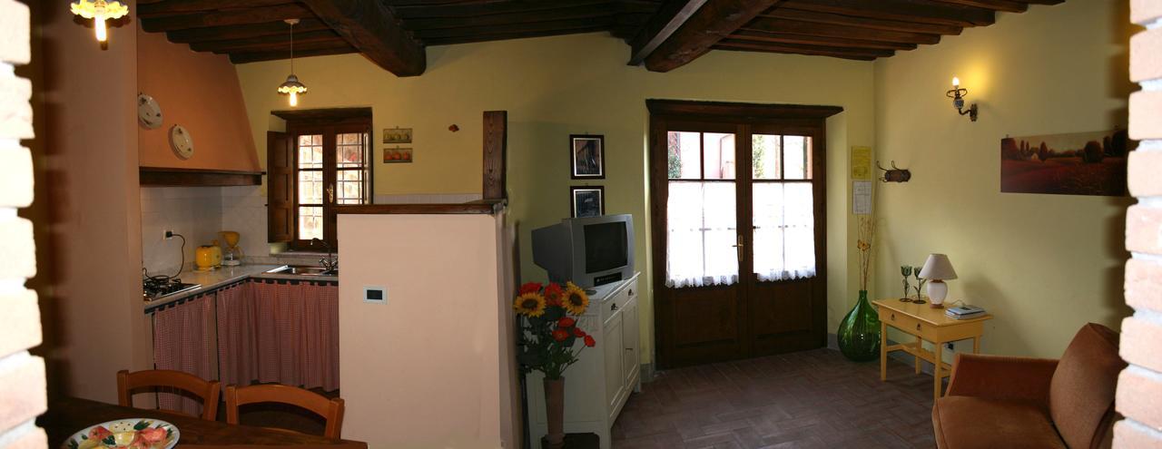 Agriturismo La Torre باني دي لوكا المظهر الخارجي الصورة