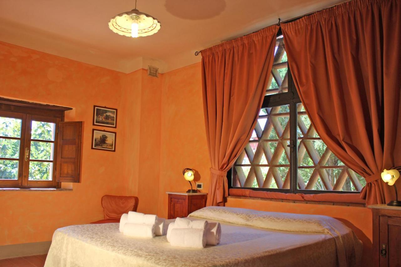 Agriturismo La Torre باني دي لوكا المظهر الخارجي الصورة