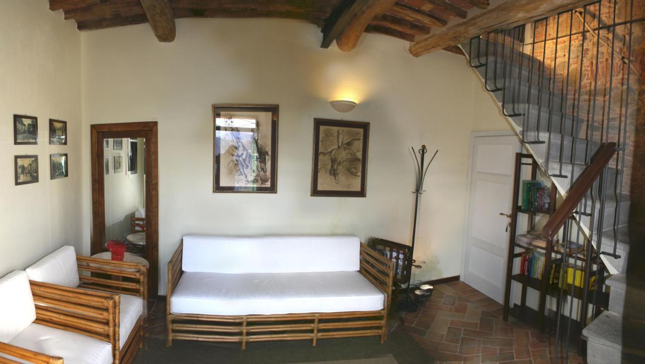 Agriturismo La Torre باني دي لوكا المظهر الخارجي الصورة